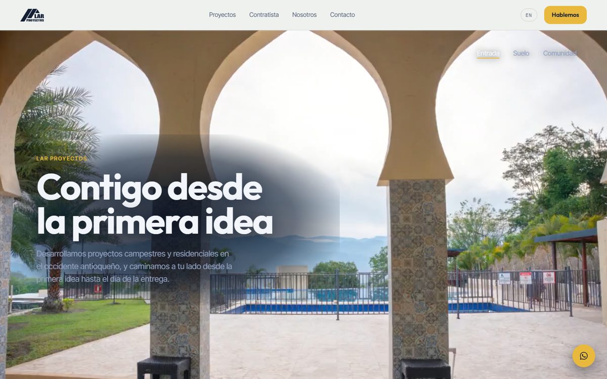 Portada del sitio de LAR Proyectos en computador