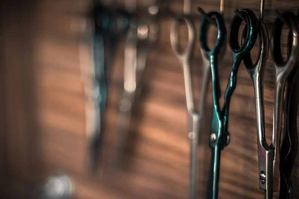 Trabajo de Barbería Cuchilla Fina, Belén
